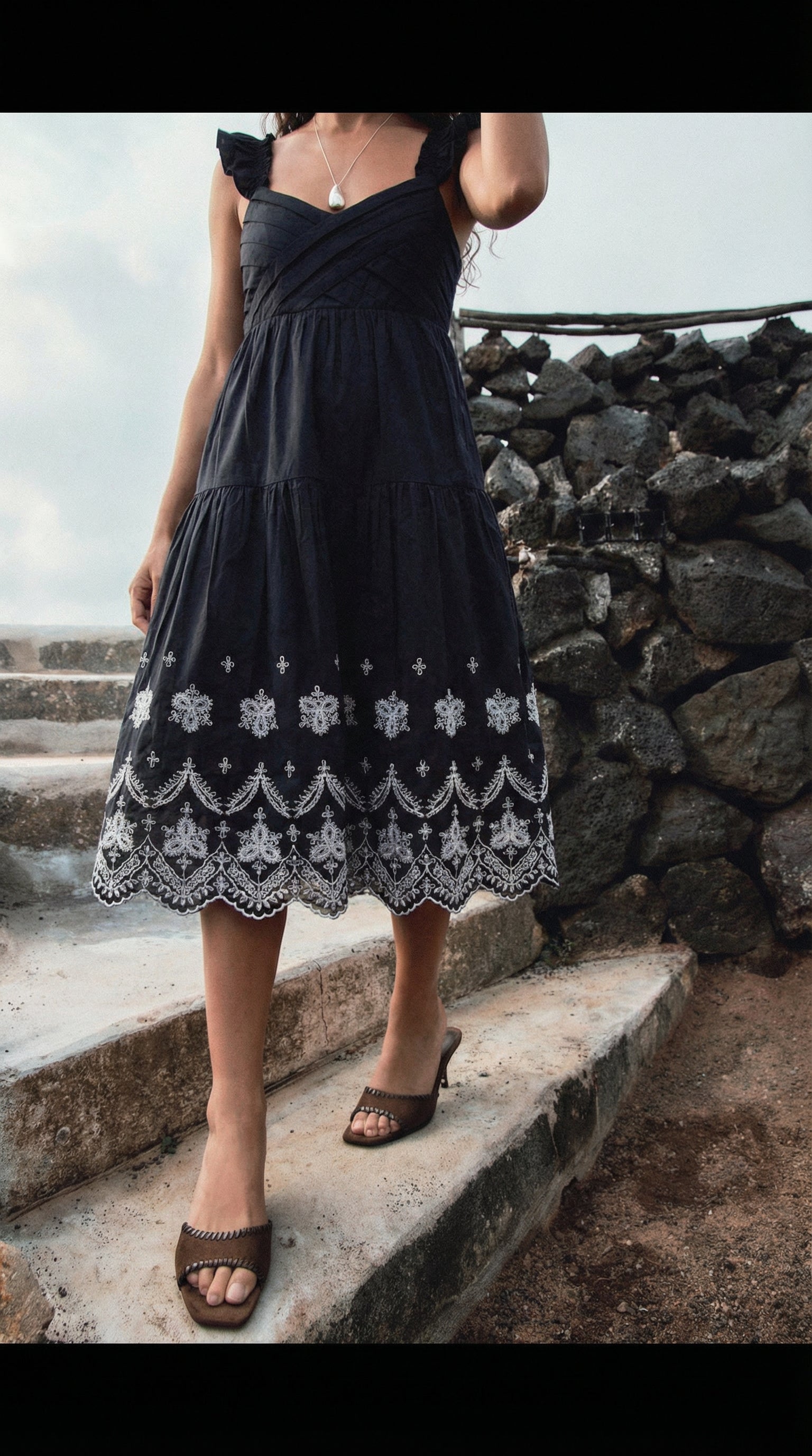 FELRIO  Black Embroidered Dress
